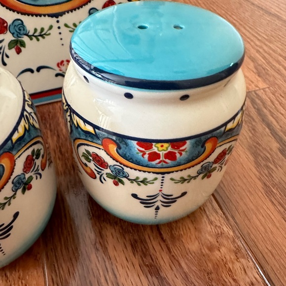 New Zanzibar Collection Vibrant Ceramic Tableware Necessities, 3 Piece - Picture 3 of 14